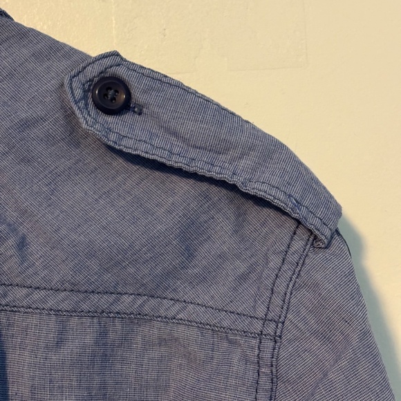 Urban Heritage Classic Fit Everyday Shirt - Picture 10 of 10